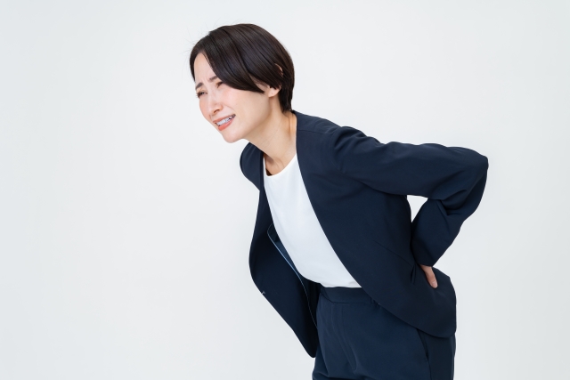 【ブログ記事】 日常生活で起こる腰痛の原因と対策とは? 〜つらい腰の痛みを改善するヒント〜
