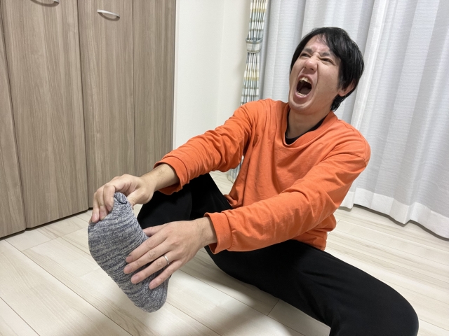 【ブログ記事】 足がつる原因と対策とは？夜中の突然の痛みに悩む方へ　～板野郡にある美馬接骨院～