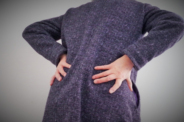 冬に悪化する腰痛の原因と対策　板野郡にある美馬接骨院